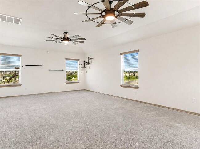 Building Photo - 157 Werner Dr