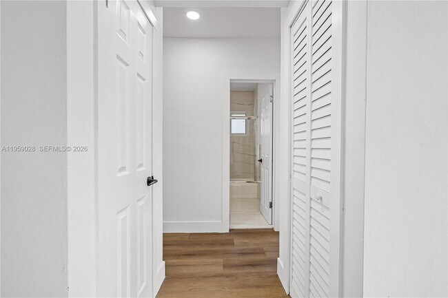 Building Photo - 3661 NE 170th St