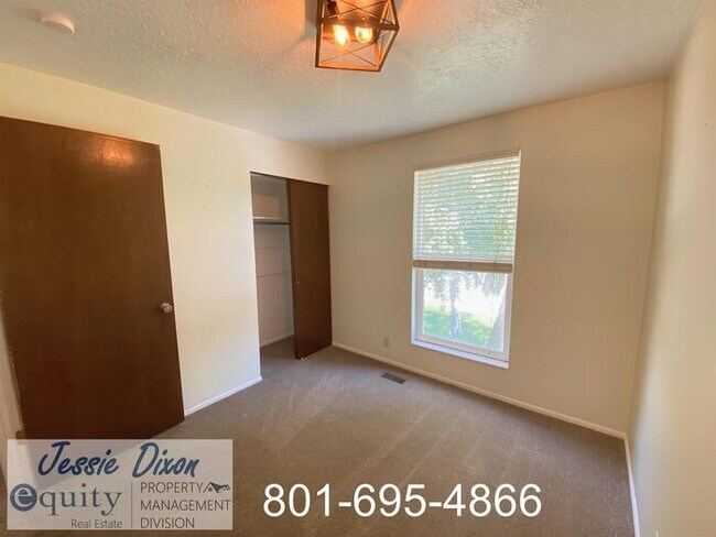 Building Photo - 2687 N 1450 E