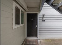 Building Photo - Charming Ground-Level 1BR in Sequoia Park – Patio, Pool Access & Prime Beaverton Location