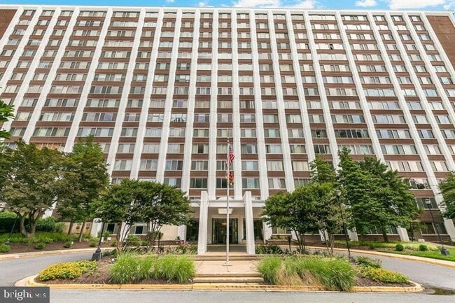 Building Photo - 11801 Rockville Pike