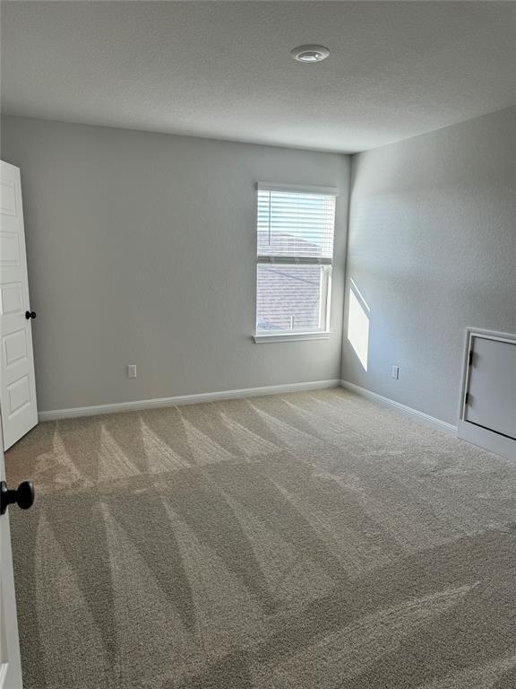 Building Photo - 2433 Lucy Axel Ln