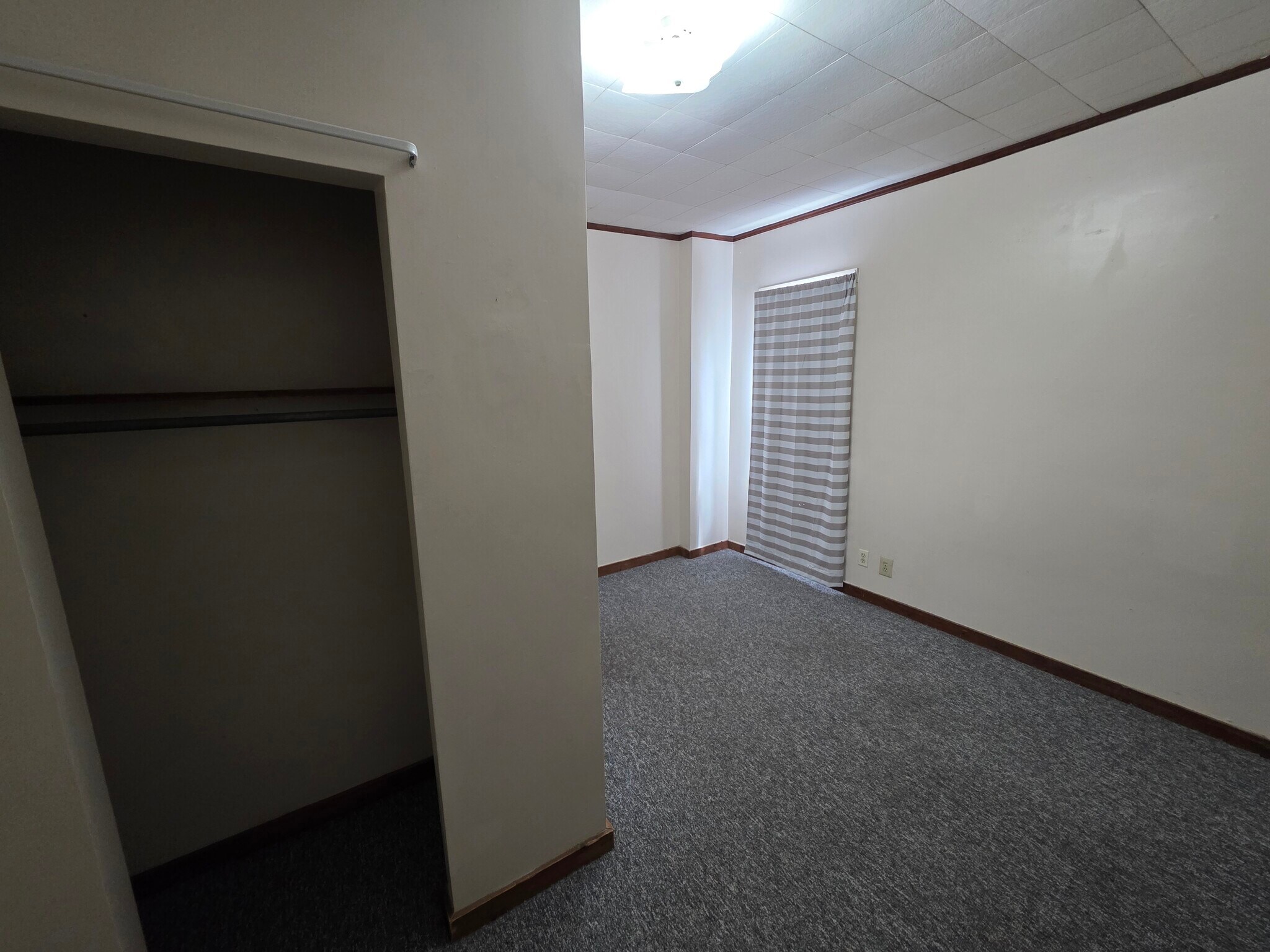 Building Photo - 497 Sumner St