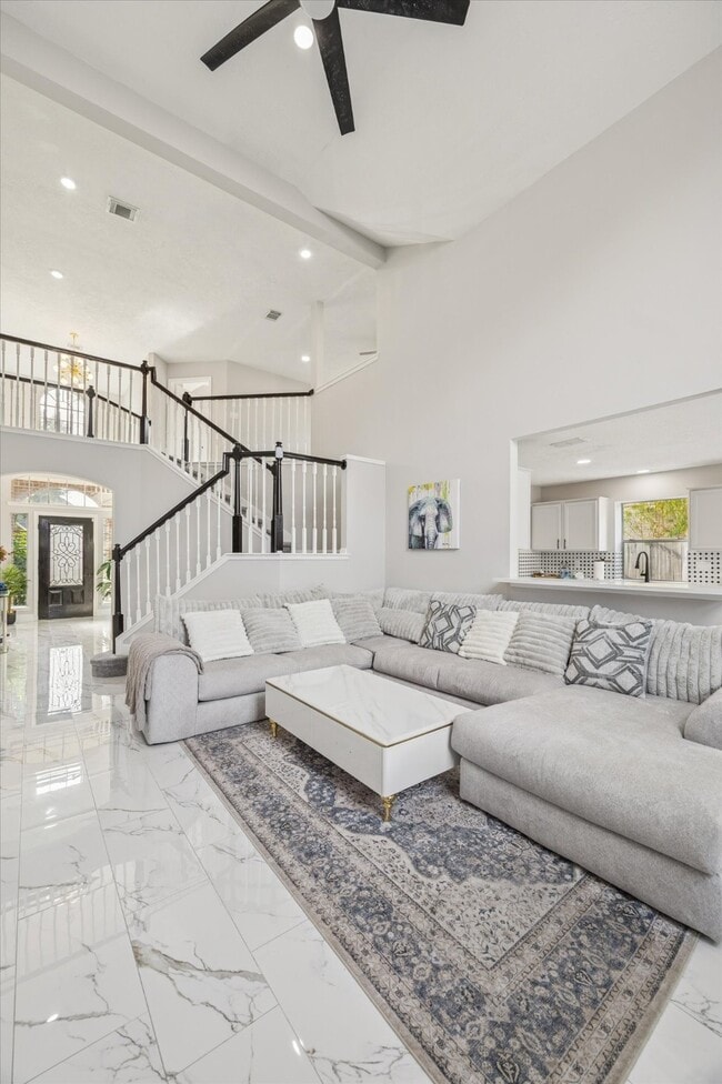 Building Photo - 11306 Avon Pl