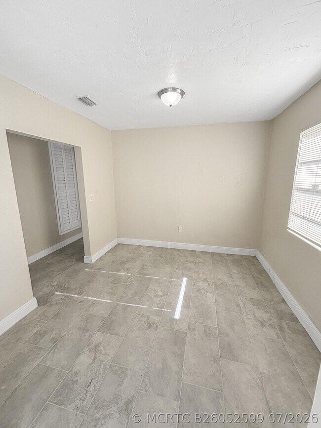 Building Photo - 3045 NW 68th St