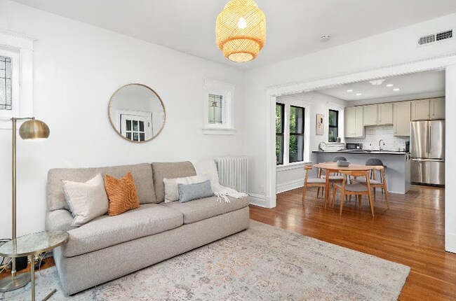 Building Photo - 2027-2029 Alfred Avenue, Unit 2029 A