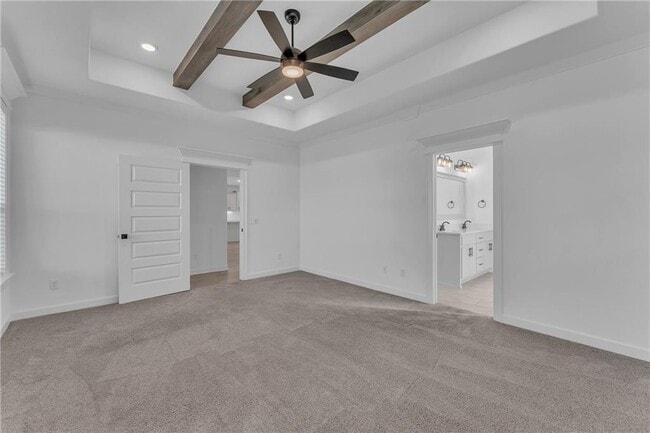 Building Photo - 2401 Abbott Ln