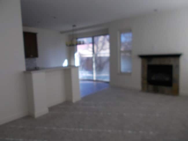 Building Photo - Single Story Wingfield Spring 3 BR, 2 Bath...