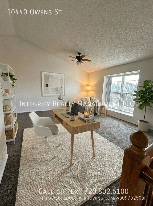 Building Photo - 10440 Owens St