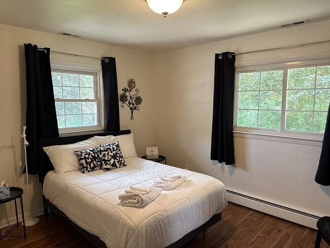 Building Photo - 15125 Washington Ave