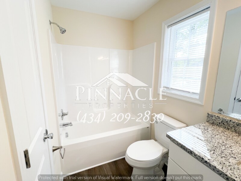 Building Photo - 209 Munford St