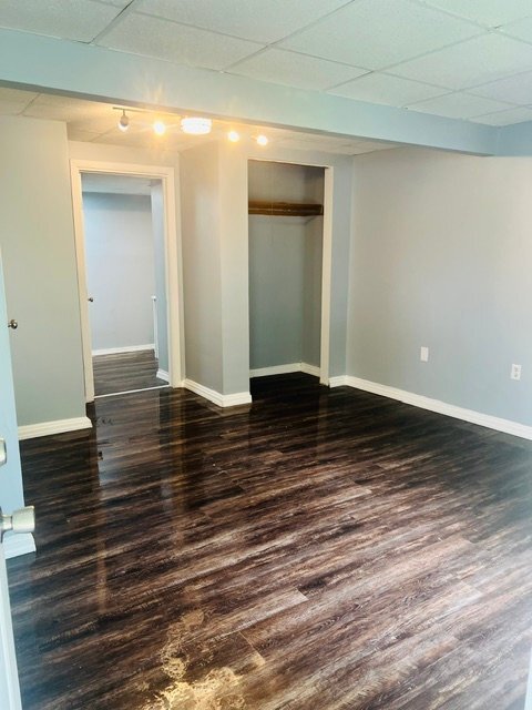Building Photo - 943 Koehler Ave