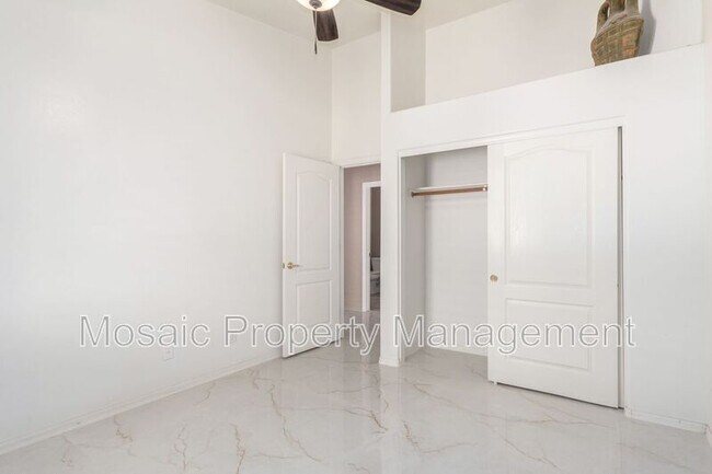 Building Photo - 13566 N 93rd Pl