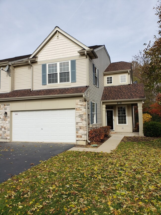 Primary Photo - 523 Shakespeare Dr