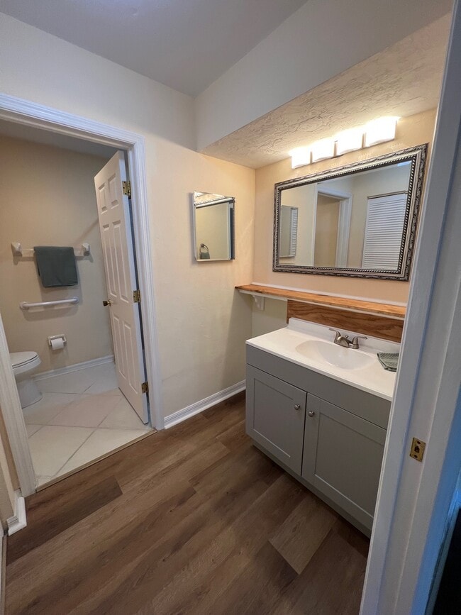 Building Photo - 3211 NW 103rd Dr