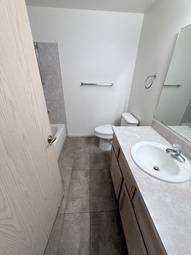 Building Photo - 2731 176th St NE