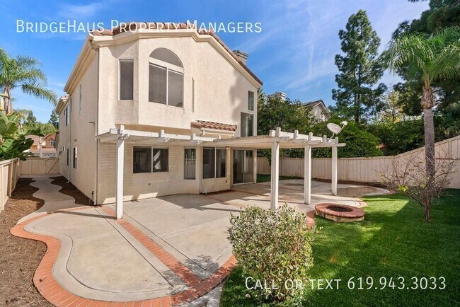 Building Photo - 10998 Corte Playa Barcelona