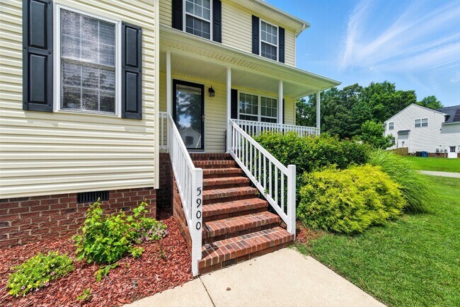 Building Photo - 5900 Montpelier Dr