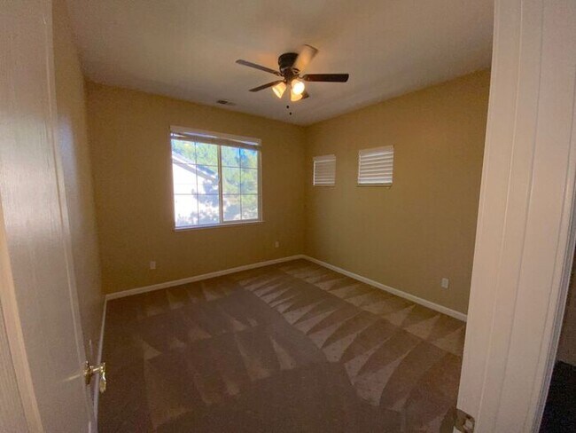 Building Photo - Wingfield Springs/Red Hawk Golf Course - E...