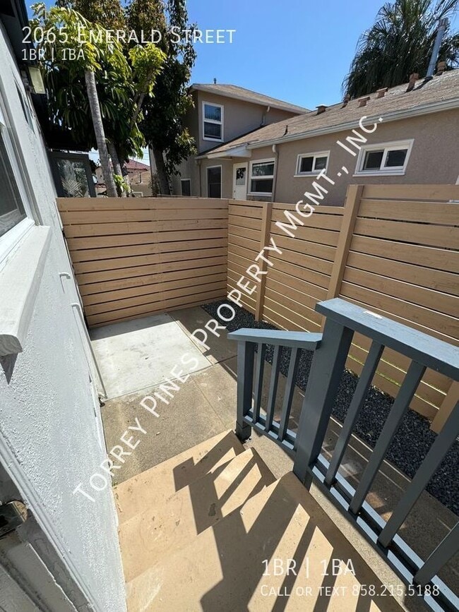 Building Photo - 2065 Emerald St