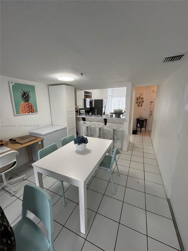 Building Photo - 171 Riviera Cir