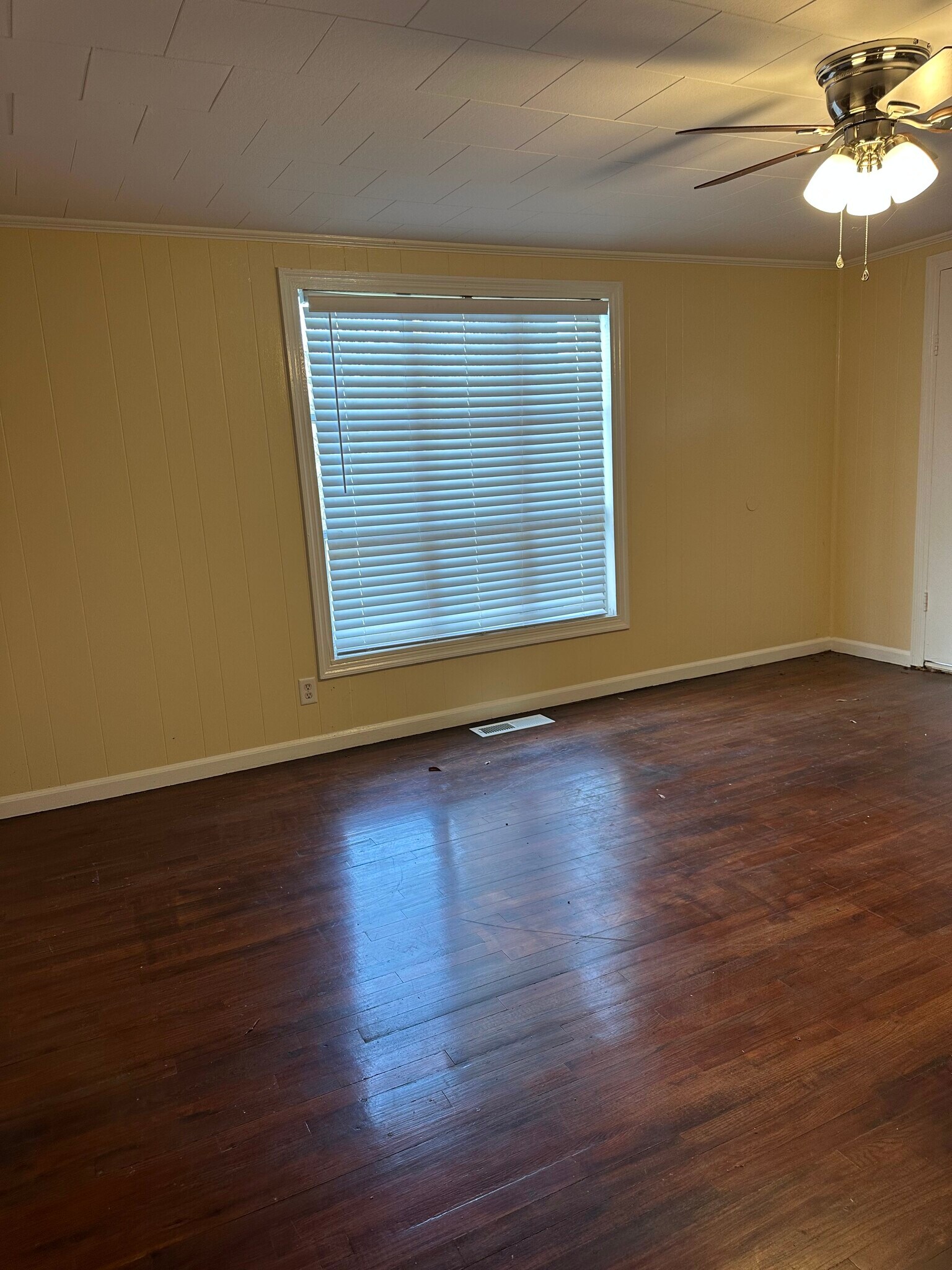 Building Photo - 615A Cassville Rd SE