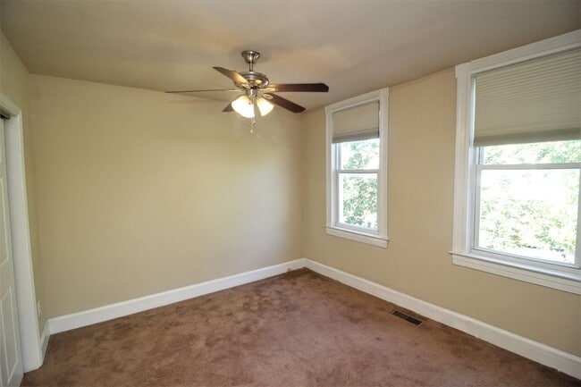 Building Photo - Updated 3bd/2ba Hampden Rowhome w/ CAC, W/...