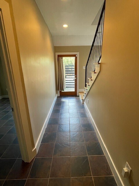 Building Photo - 1045 Bonner St