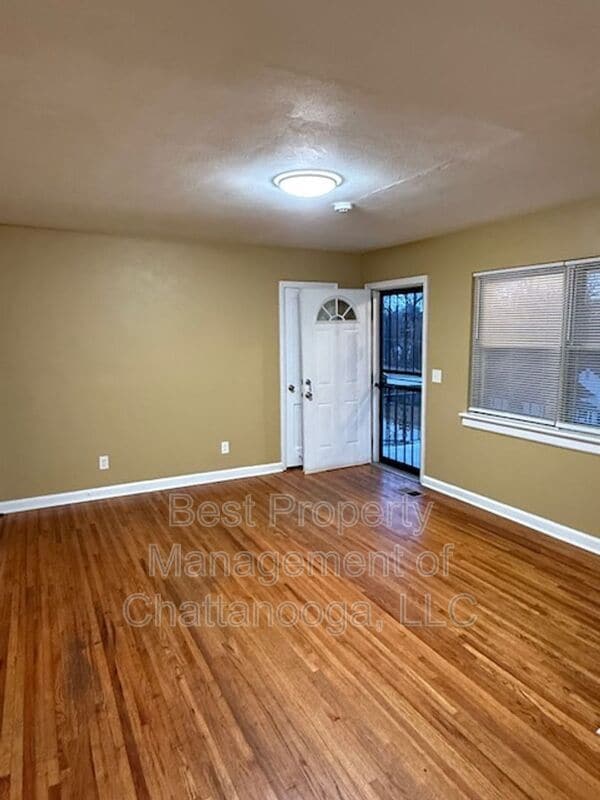 Building Photo - 3009 St Paul St