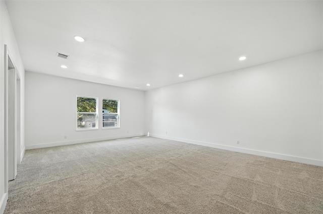 Building Photo - 508 W White Ave
