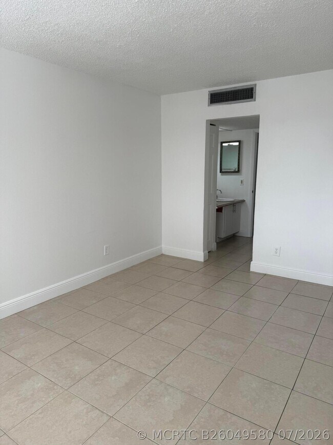 Building Photo - 5750 NW 64th Ave
