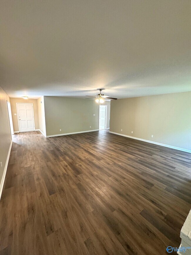 Building Photo - 13461 Wendy Dr