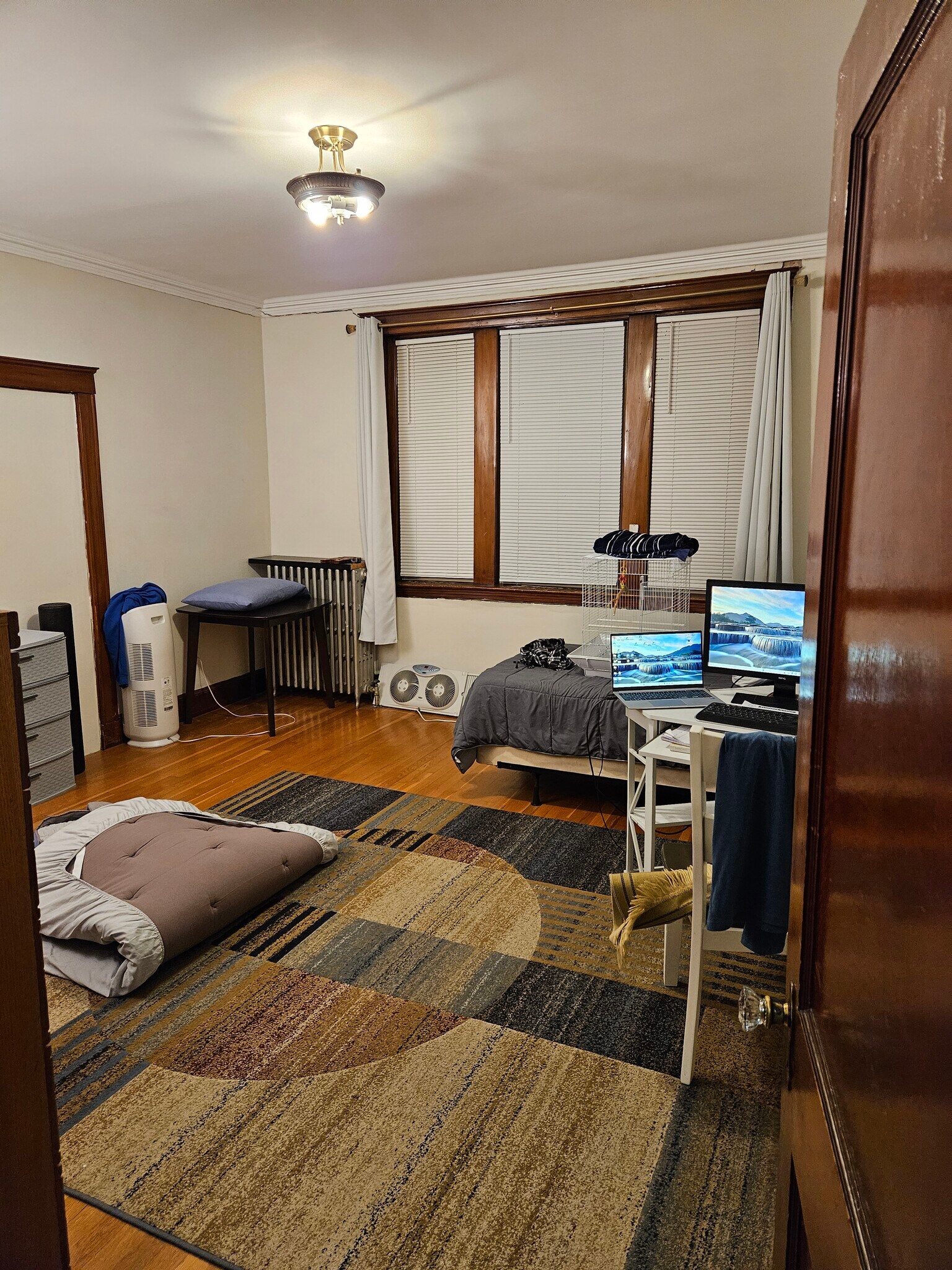 Building Photo - 4354 Washington St