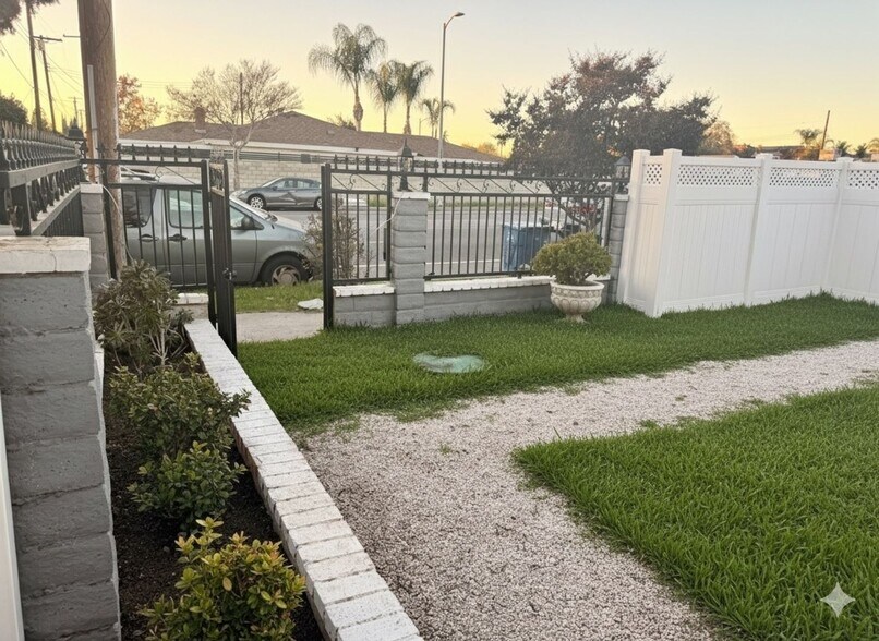 Building Photo - 7598 Coldwater Canyon Ave