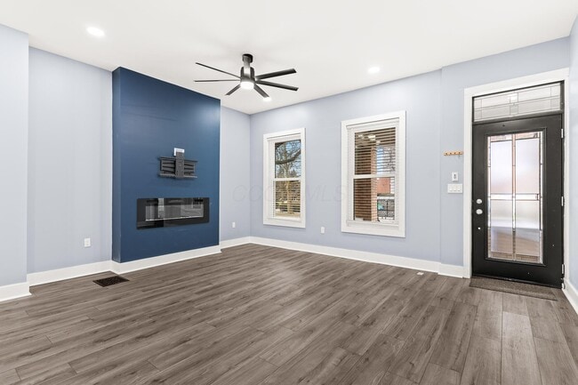 Building Photo - 640 Neil Ave