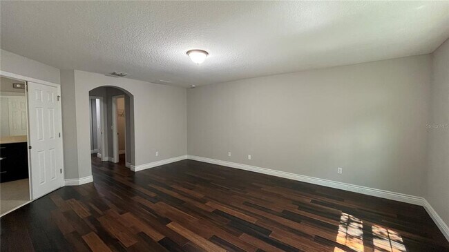 Building Photo - 6031 Roseate Spoonbill Dr