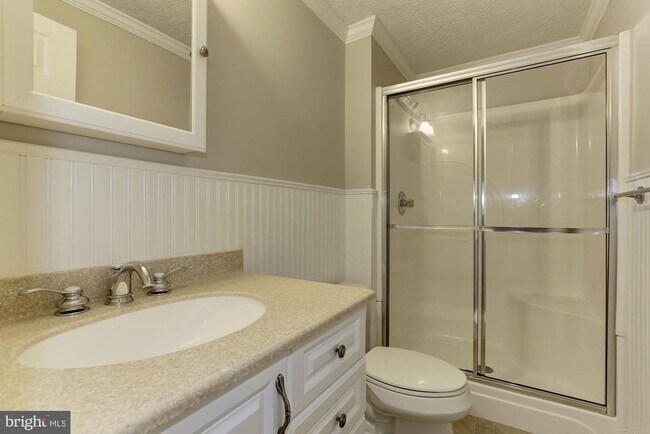 Building Photo - 7118 Eden Brook Dr