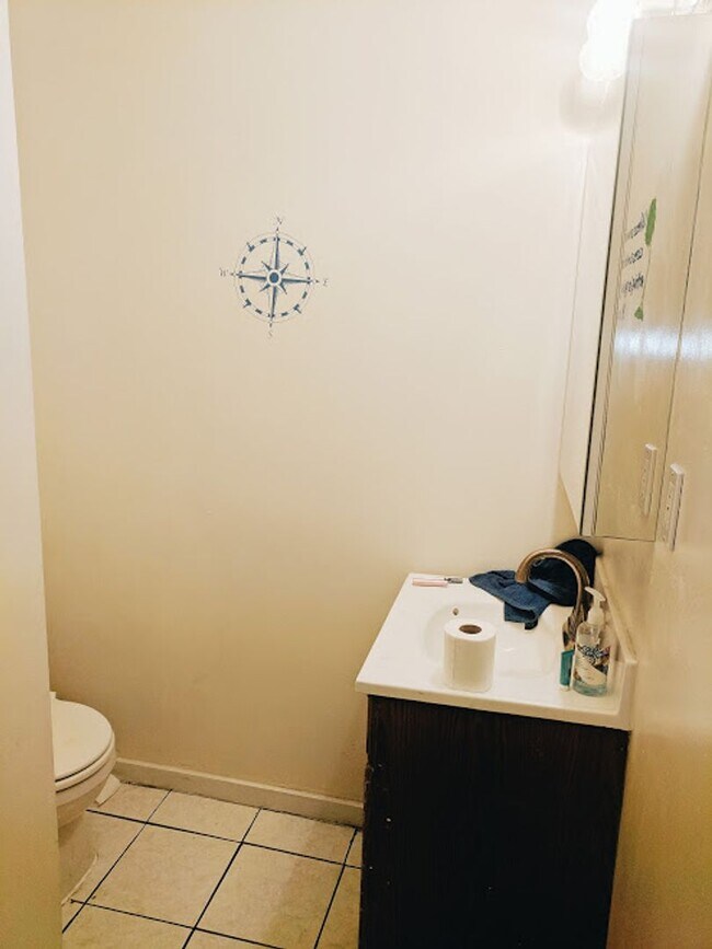 Building Photo - 67 Hammond St