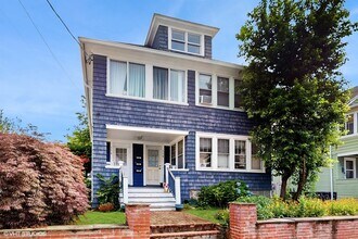 Building Photo - 114-116-116 Harborview Ave