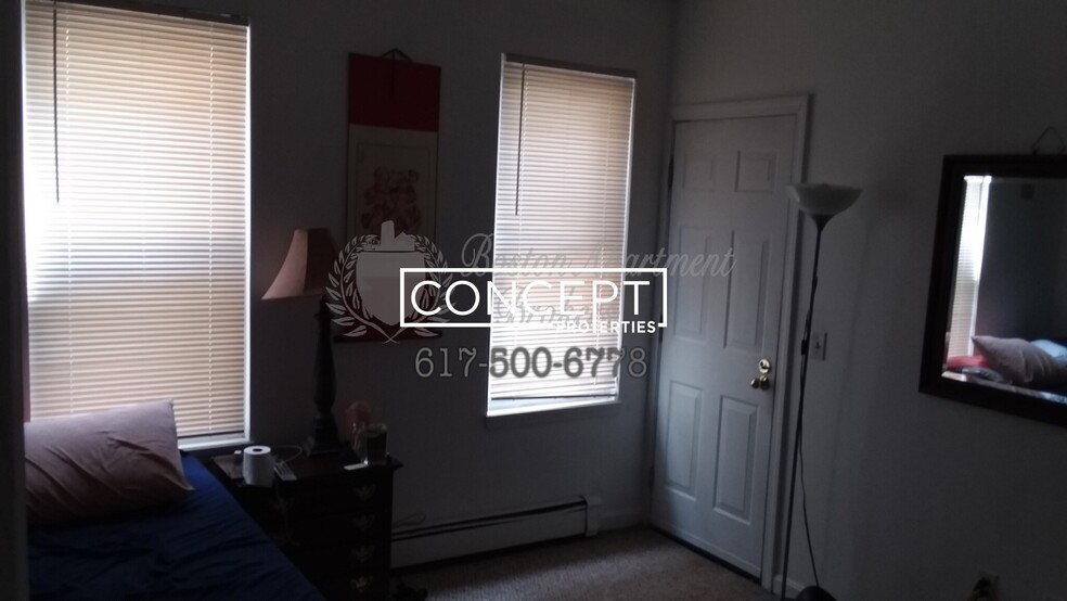 Building Photo - 58 Mansfield St