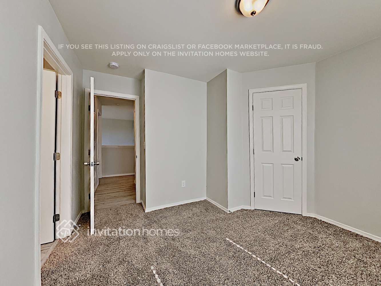 Building Photo - 11308 15th Pl SE