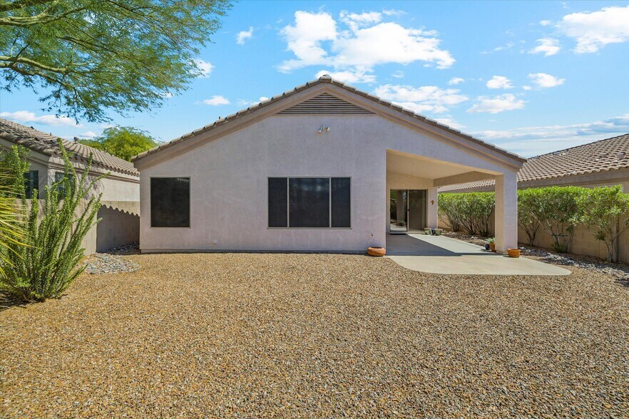 Building Photo - 2311 N Creek Vista Dr