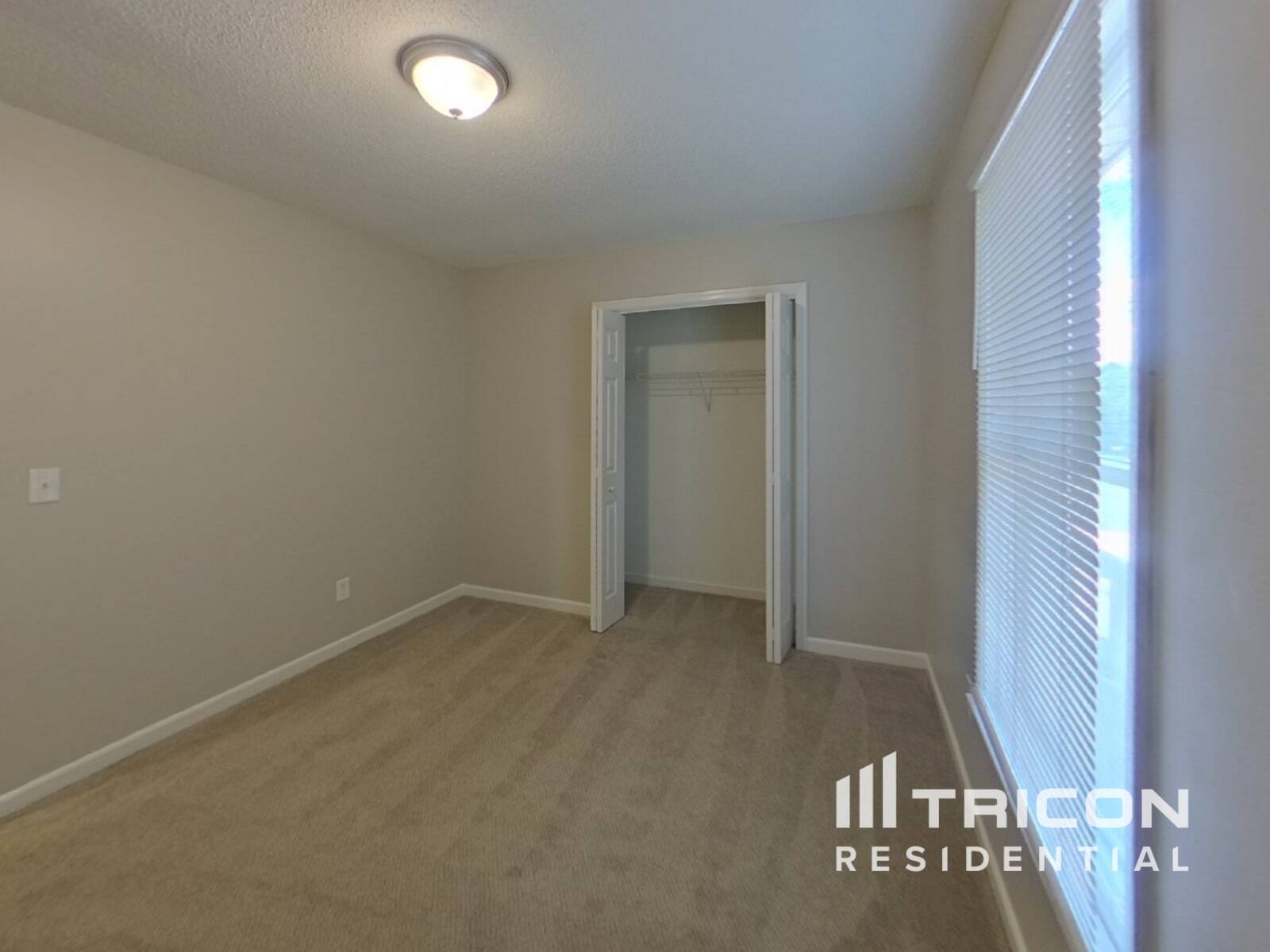 Building Photo - 116 Glenshannon Dr