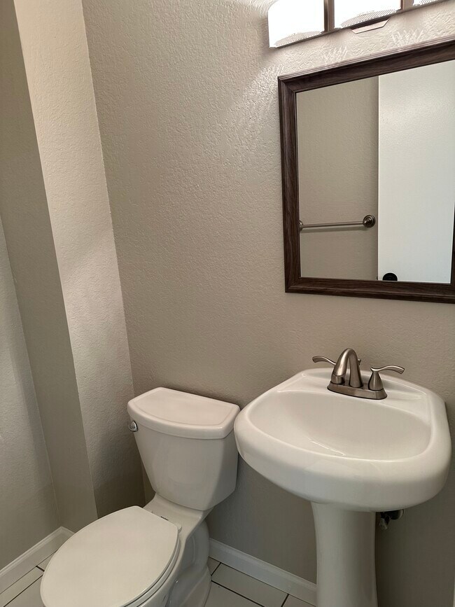 Downstairs Powder Room - 3035 Oneal Pkwy