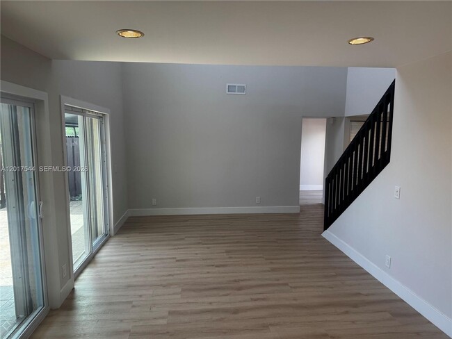 Building Photo - 6532 NW 170th Terrace