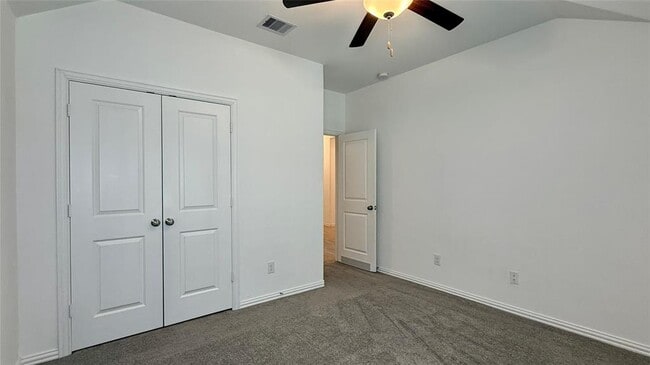 Building Photo - 13018 Hydeland Dr