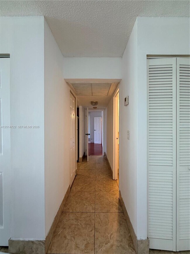 Building Photo - 2000 Atlantic Shores Blvd