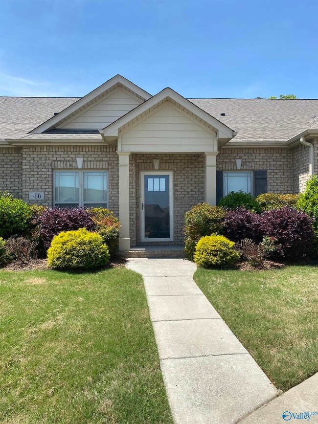 Primary Photo - 46 Cypress Point Dr