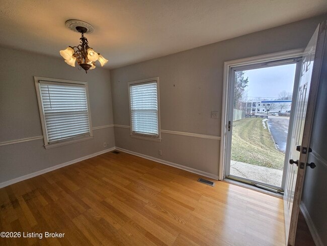 Building Photo - 2405 Blankenbaker Rd