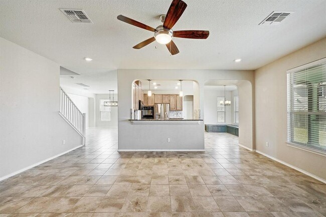 Building Photo - 7904 Gato Ln